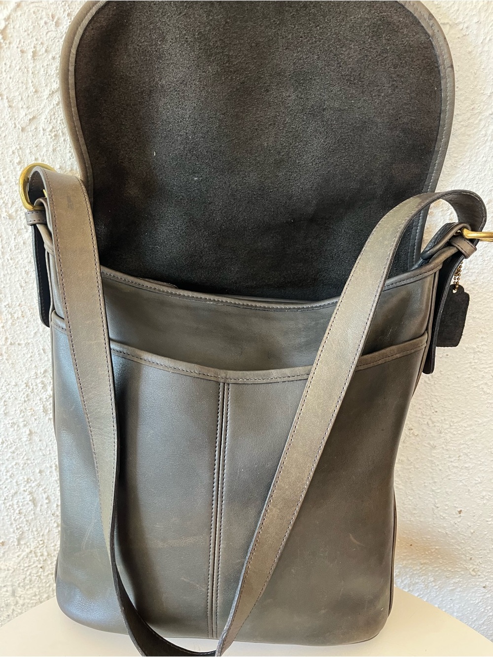 Vintage COACH Whitney 4415 blue / gray flap bag - Picture 3 of 15